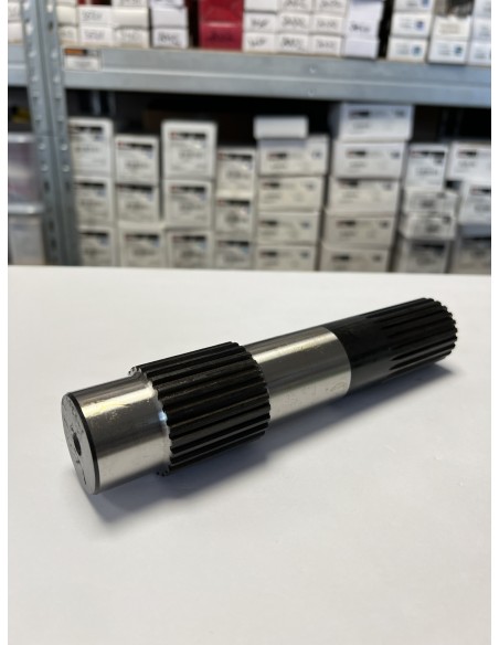 Shaft, Final Drive, Pinion 38.1x220 mm Z-27/23 John Deere H93674